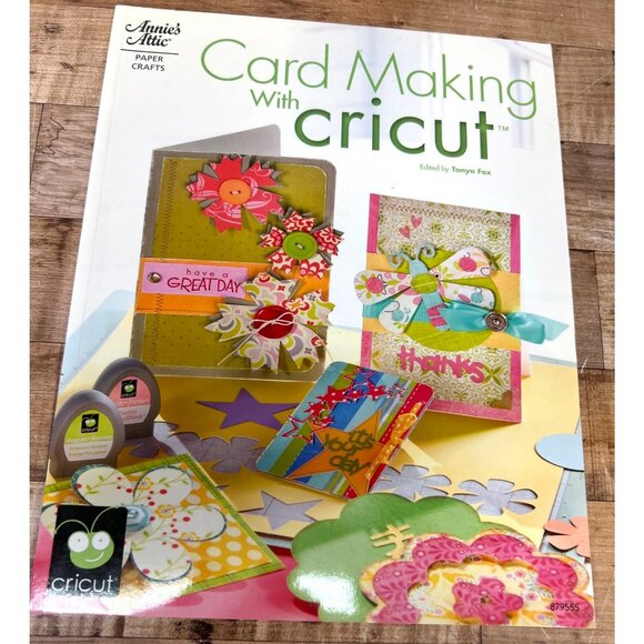 Card Making With Cricut Craft Instruction Book By Annies Attic Papercraft - Picture 1 of 6